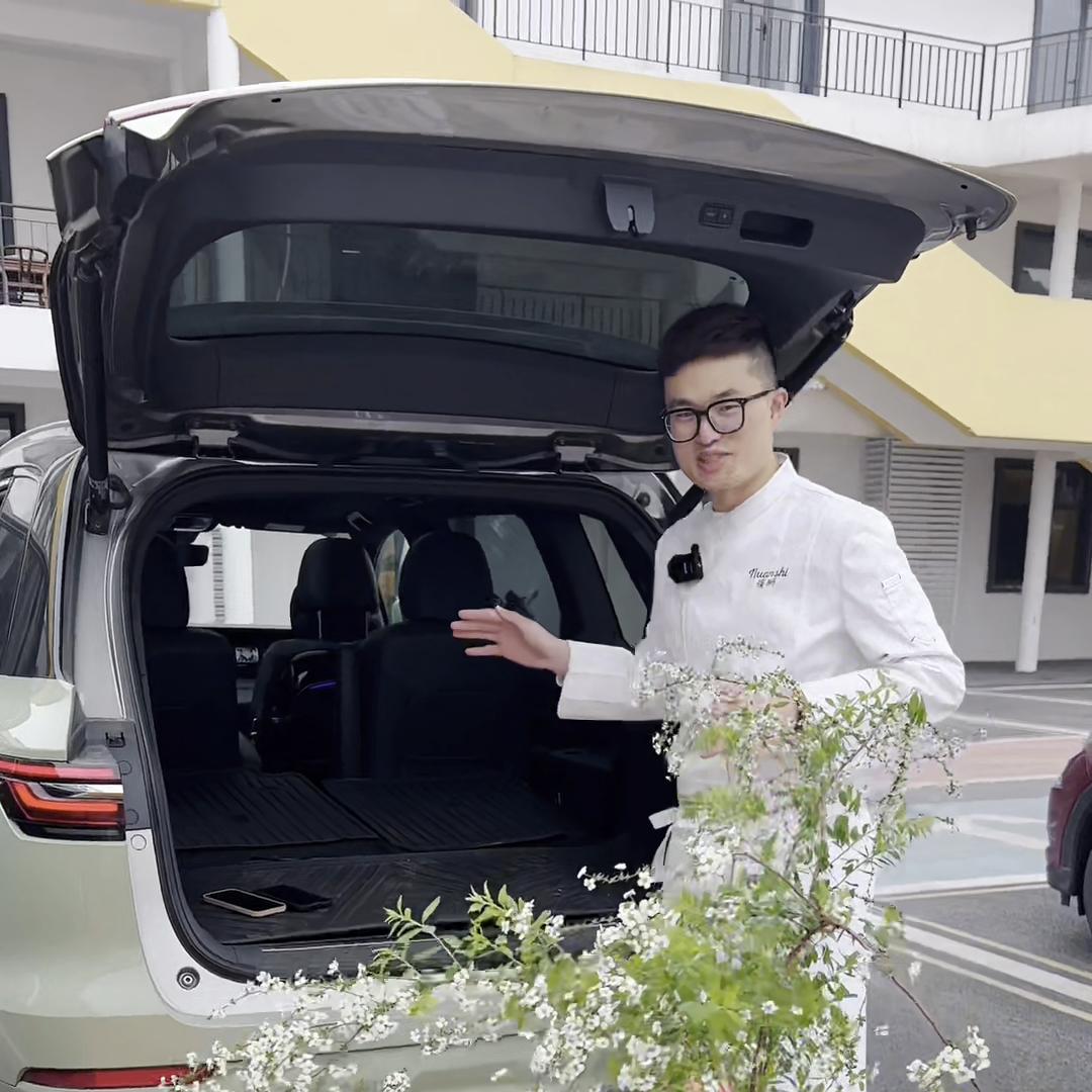 来看看10000块的茶歇摆台，视频有点长，耐心看完喔#...