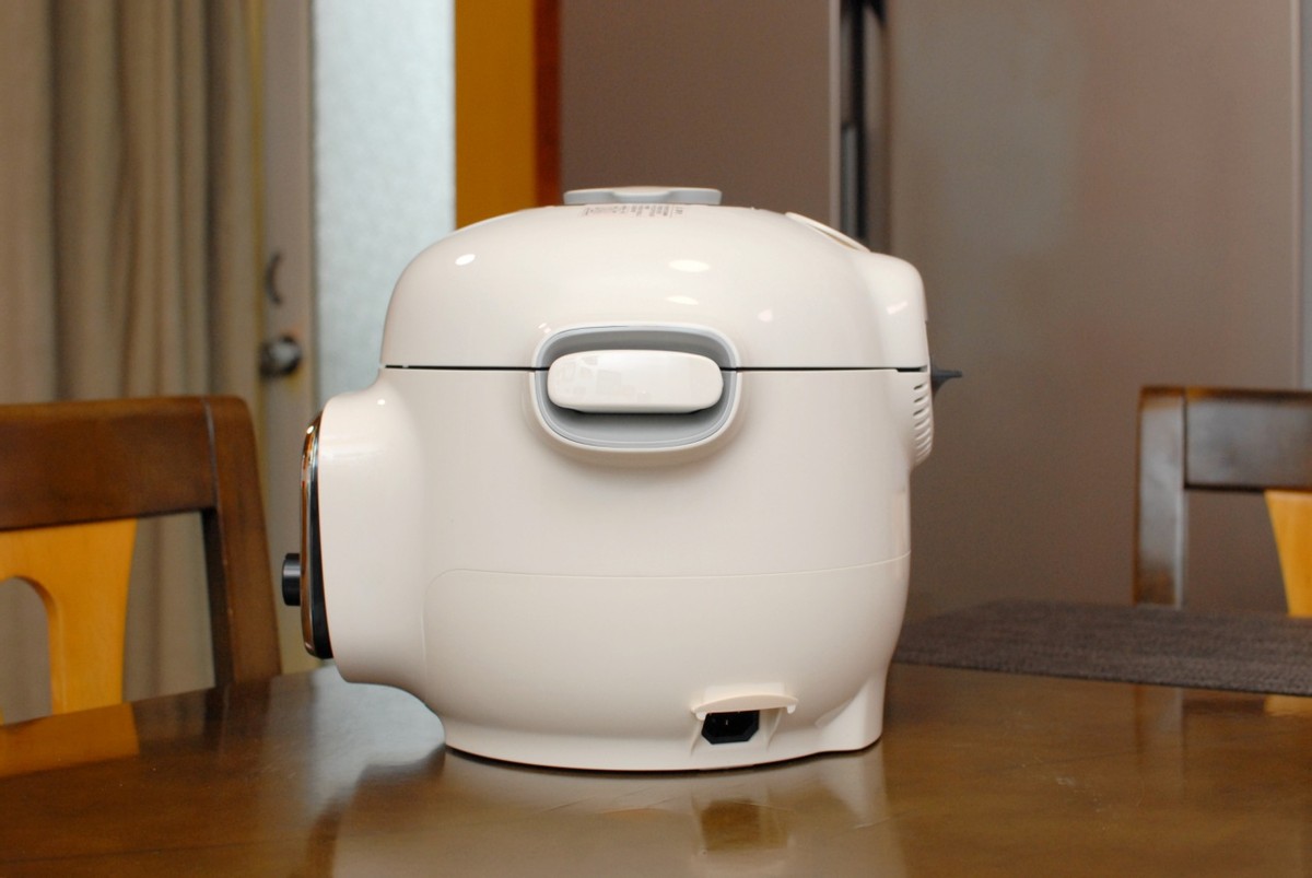 苏泊尔新出的一款高颜值电压力锅,苏泊尔电压力锅哪一款比较好用