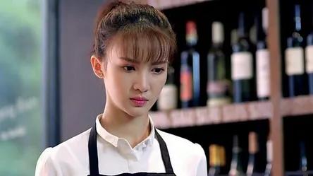 金晨瘦到脱相图片,平凡之路金晨整过容吗