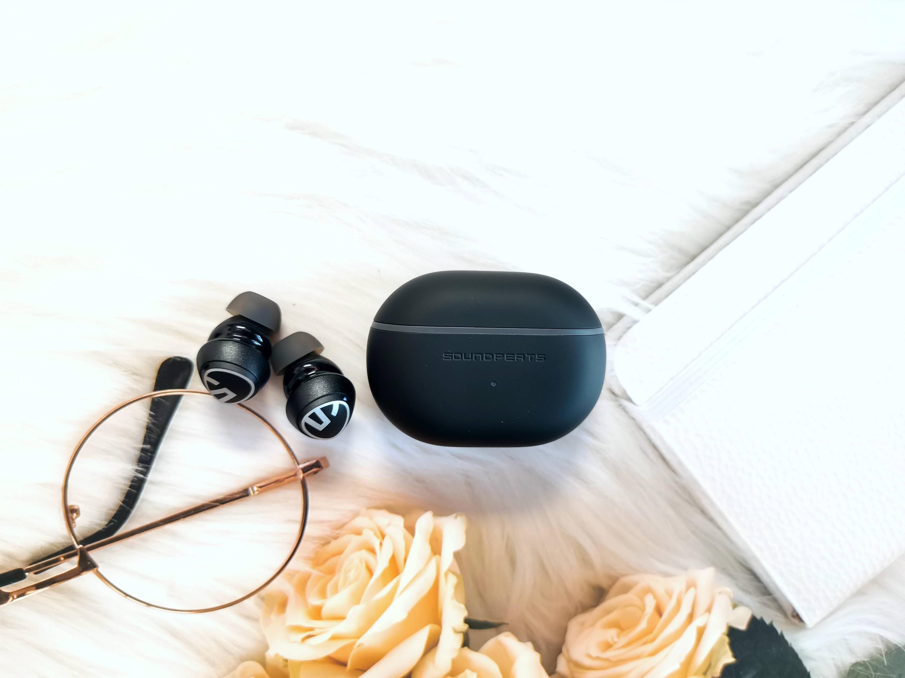 中端蓝牙耳机推荐性价比高排行榜,千元级的无线蓝牙耳机推荐