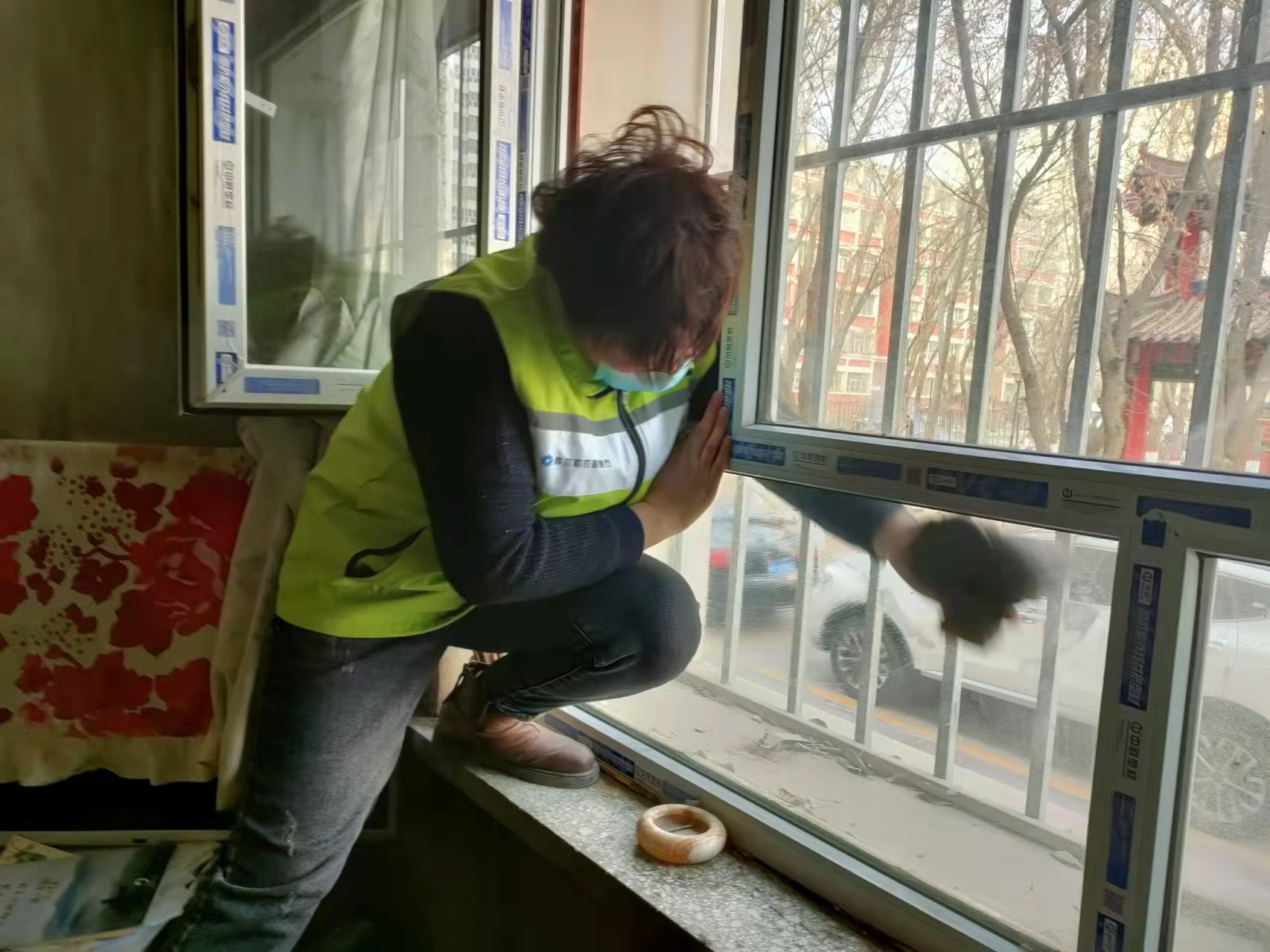 巴州住房公积金管理中心开展迎新年·关爱孤寡老人志愿服务活动