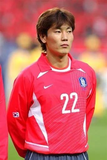 鍔犵洘杩囨亽澶х殑闊╁浗鐞冨憳鏈夊摢浜涗汉,鏈変汉閿掗摏鍏ョ嫳