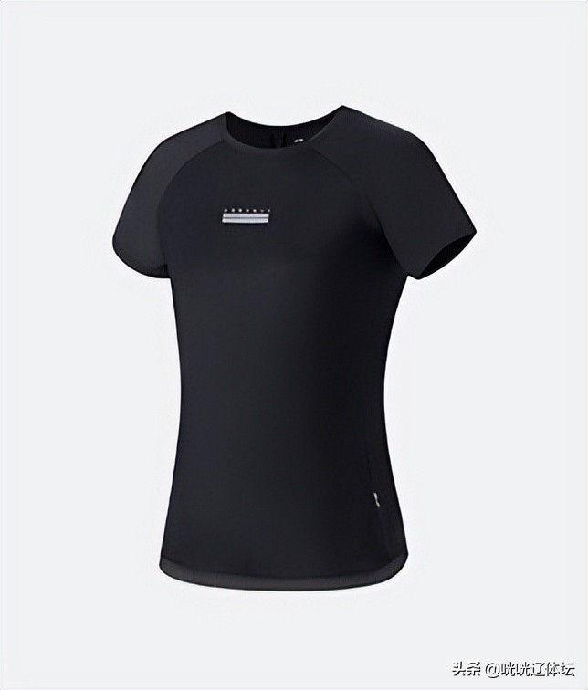 安踏特步等三大国产品牌速干衣对比！不重视低端线，李宁在摆烂？