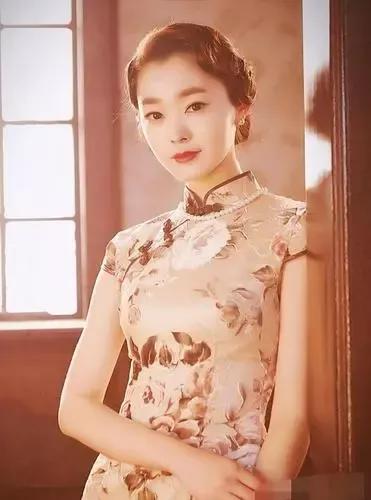 #哪个女明星的旗袍造型绝了