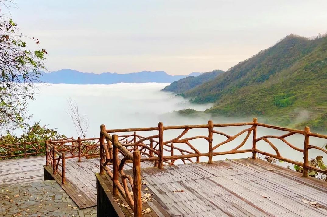 西安自驾登顶,西安住在云端之上的家