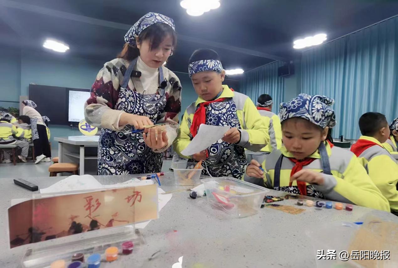 岳阳楼区枫树小学劳动实践记录,劳动观摩课教研活动总结