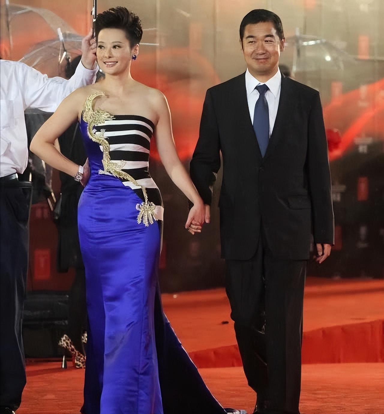 袁立强现状,51岁的袁立最新动态曝光