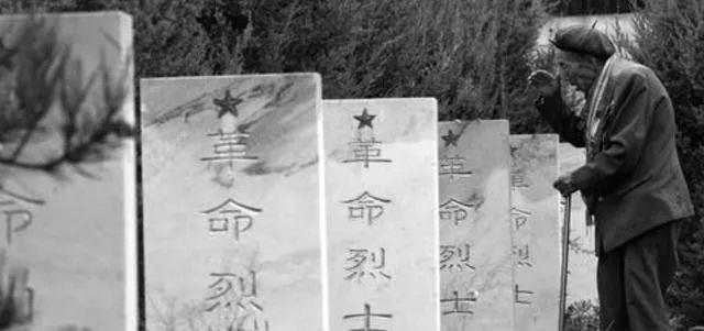 左权有多厉害?被国民*党**授予少将,主席:左权县永远保留