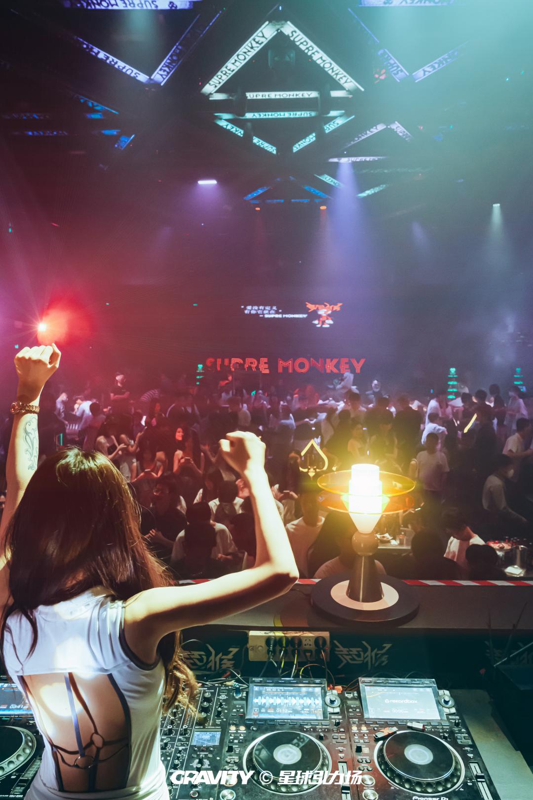 多面天心，常逛常新