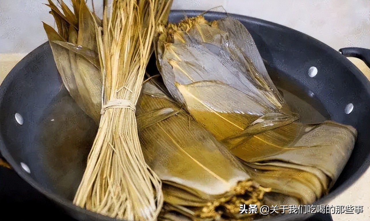 干粽叶需要煮多久才可以包,粽叶怎么处理不会卷曲