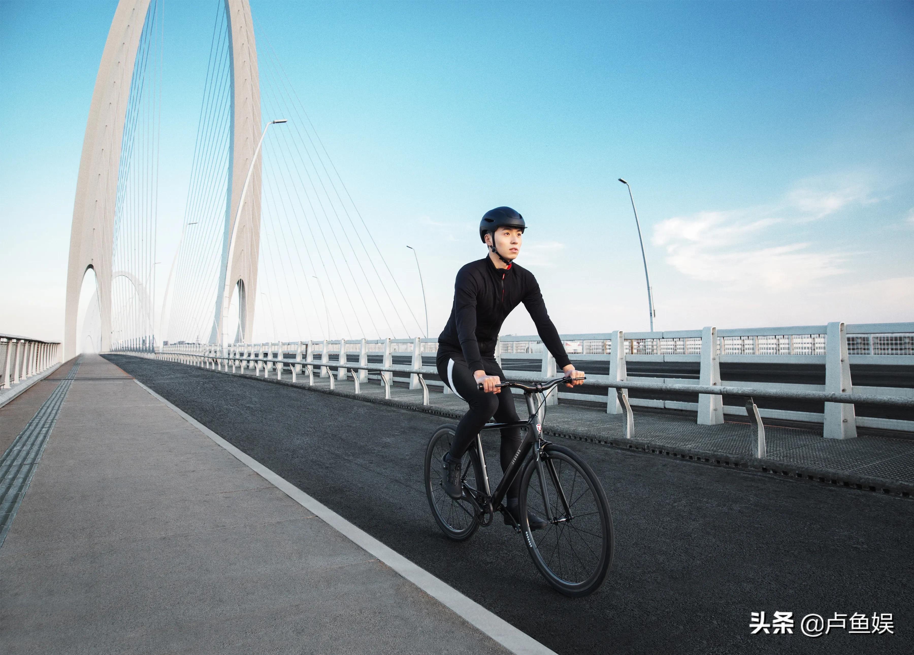 入门级碳纤维公路自行车,碳纤维自行车到底有多好骑