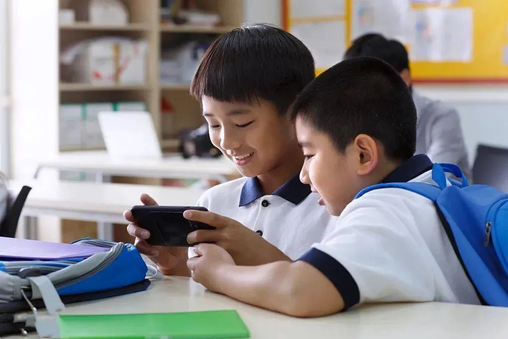 游戏直播步履维艰，斗鱼*牙虎**何时才能不迷茫？