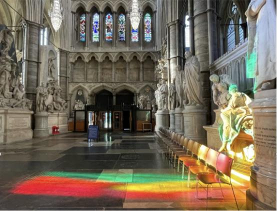 我是尖的，戳破天的那种！——哥特风格