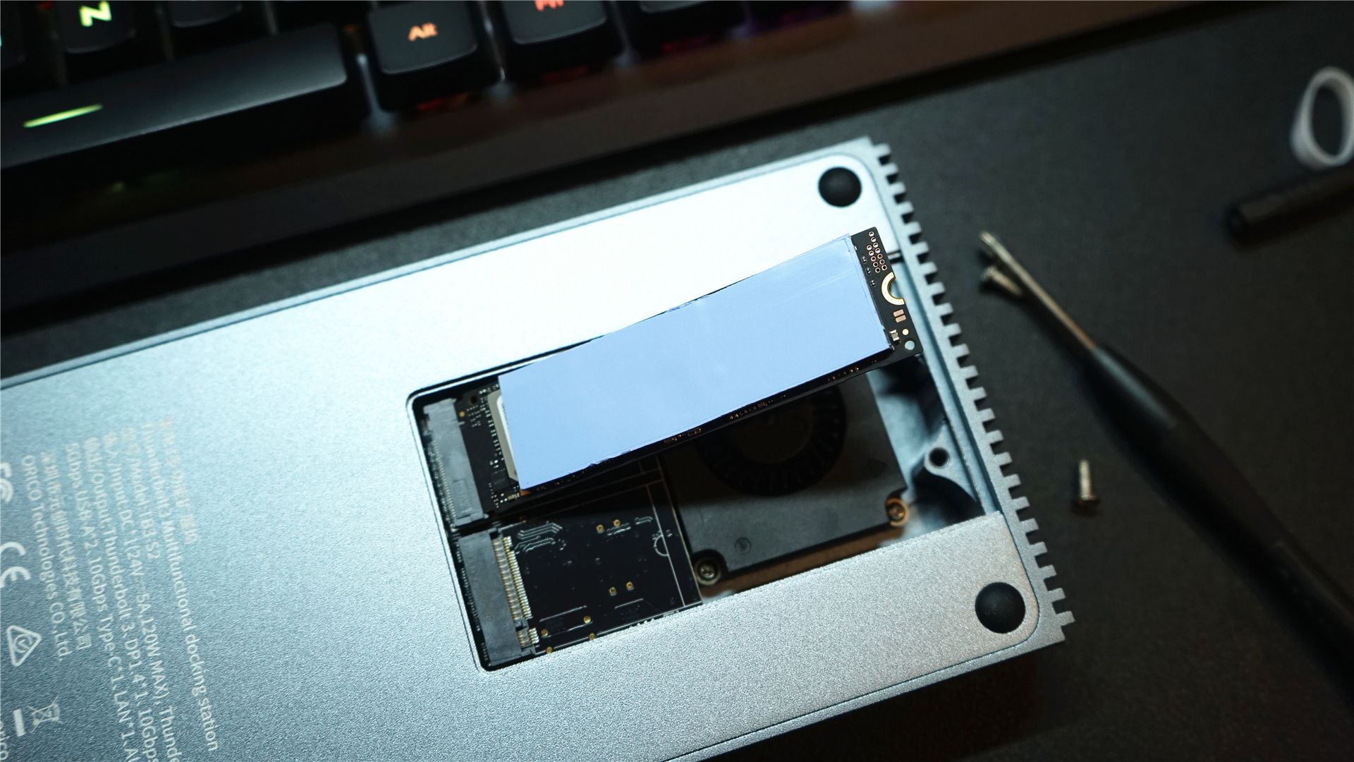 奥睿科tb3-s1扩展坞,奥睿科tb3-s2雷电3硬盘盒扩展坞