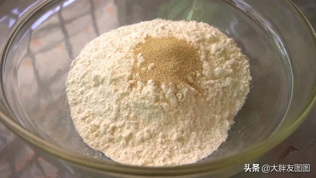 红糖馒头最简单快速的做法,高颜值红糖馒头最正确的做法