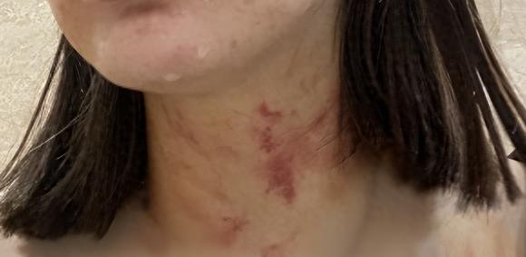 自贡女生遭人殴打完整视频,自贡女子遭夫妇殴打通告