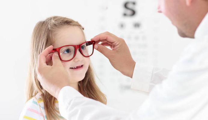 多吃鱼眼真的能让人的视力变好吗,吃鱼眼睛真的能补眼吗