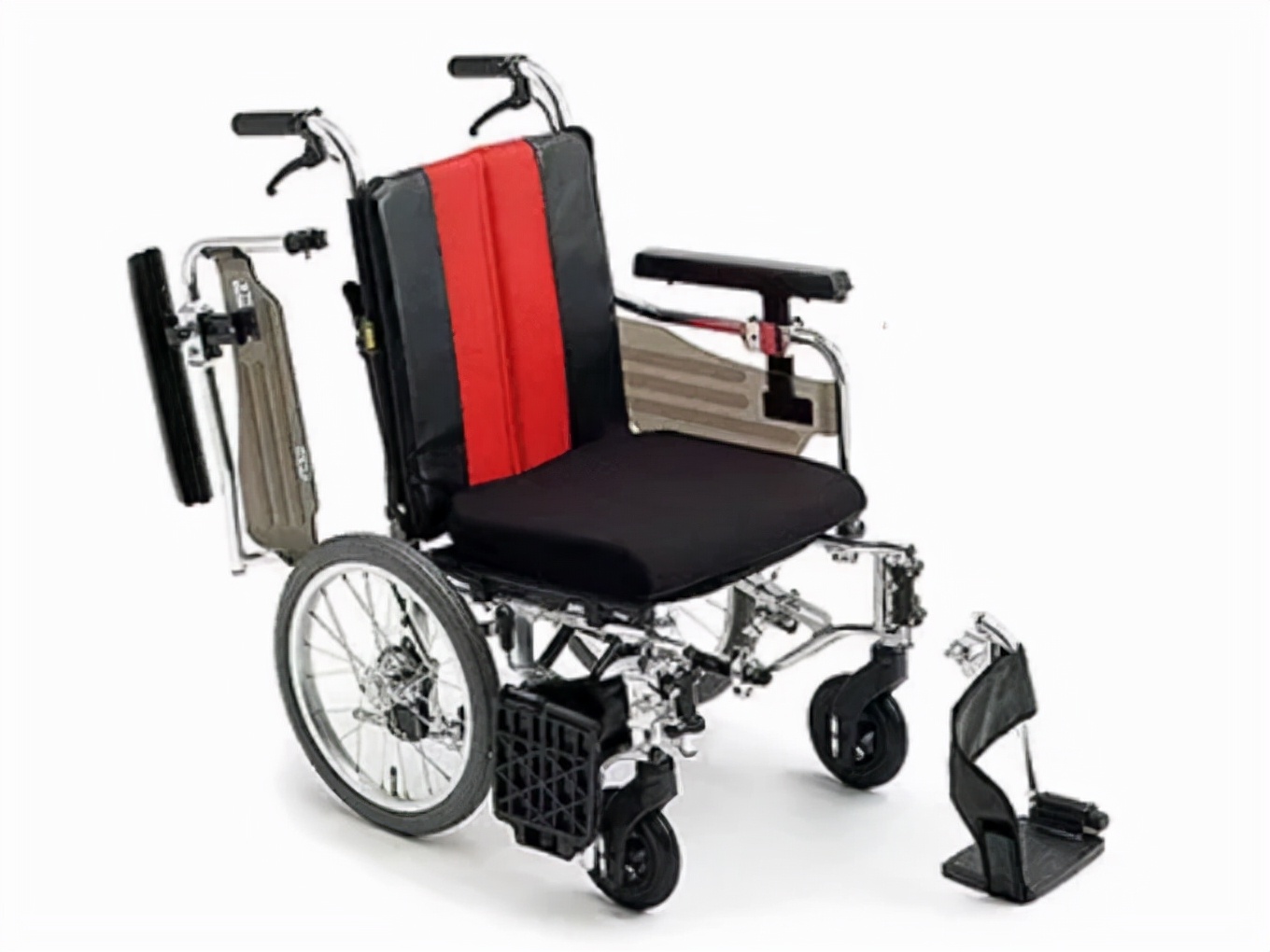 老年人专用轮椅怎么挑选,如何给老人挑选手动轮椅