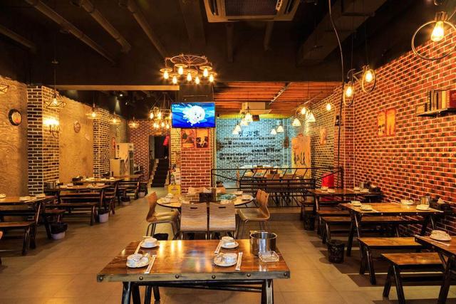 烤鸡烧烤摊投资需要多少钱,港口平价烧烤店加盟费用