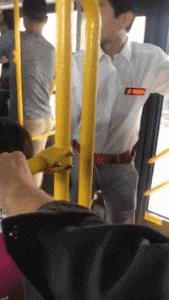 女朋友的房间里找到的工具,她说是手电筒,真以为我不懂吗?