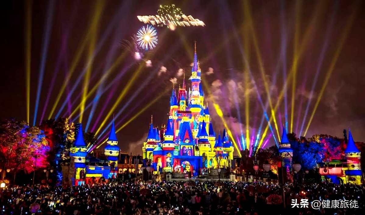 上海迪士尼乐园夏日狂欢盛宴,上海迪士尼乐园七大主题乐园介绍