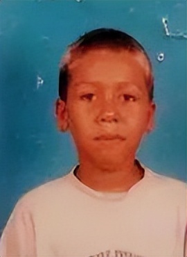 足坛球员童年照,足坛球星萌娃照