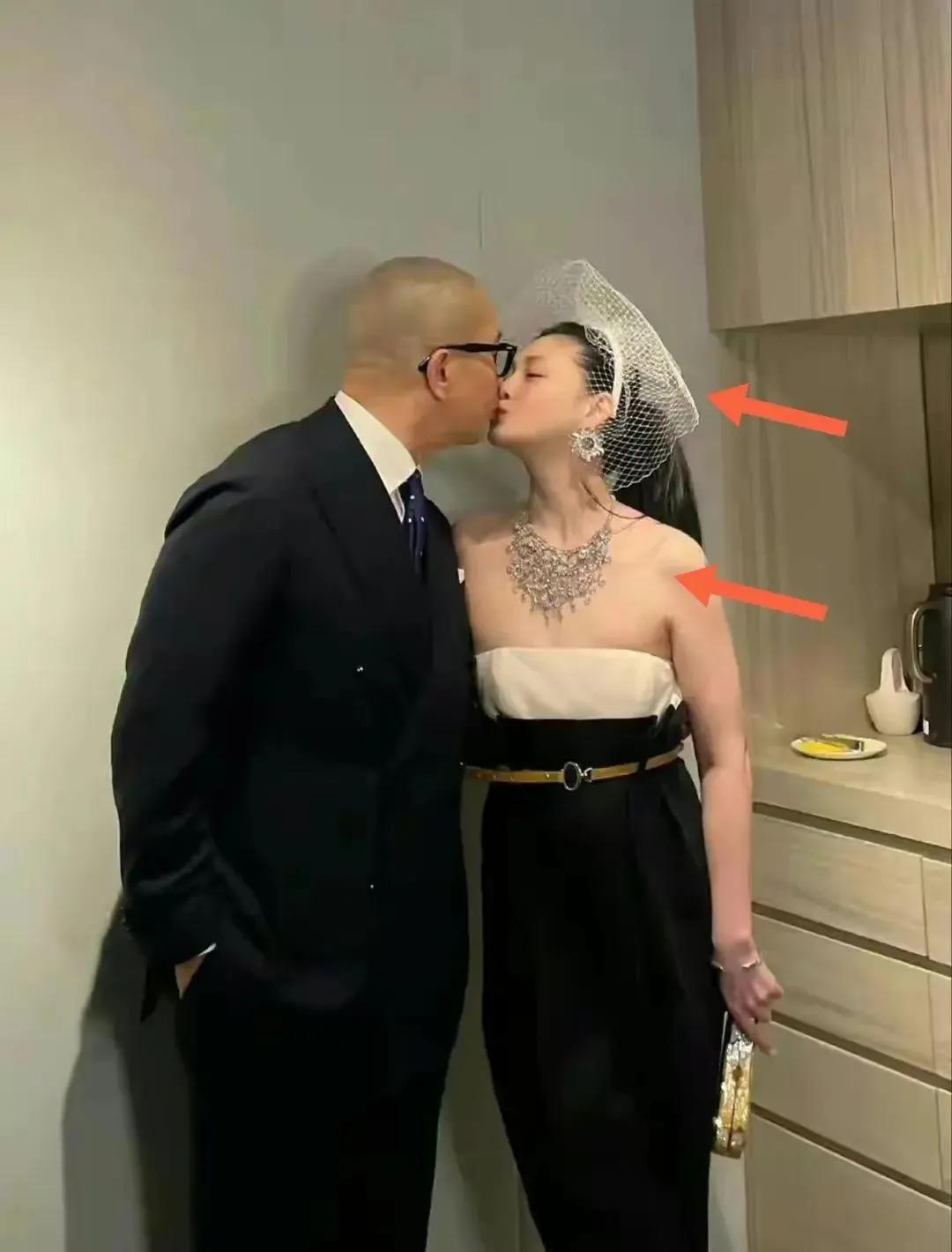 拼熙熙，具划算，百亿补贴汪小菲，被算计的地主家的傻儿子醒醒吧