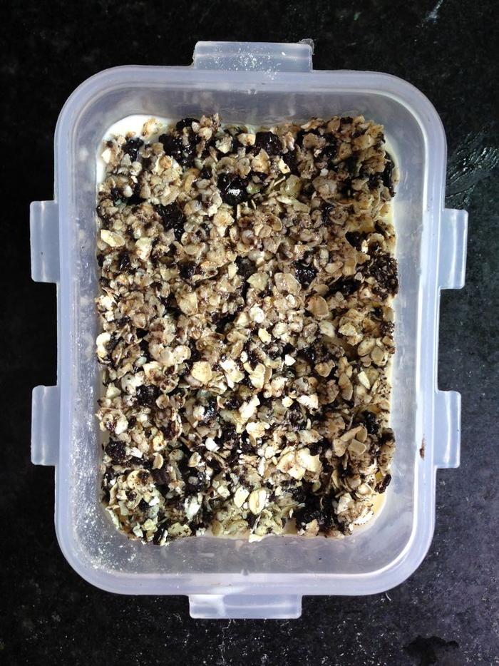 奶油冰淇淋家庭做法,自制薄荷冰淇淋