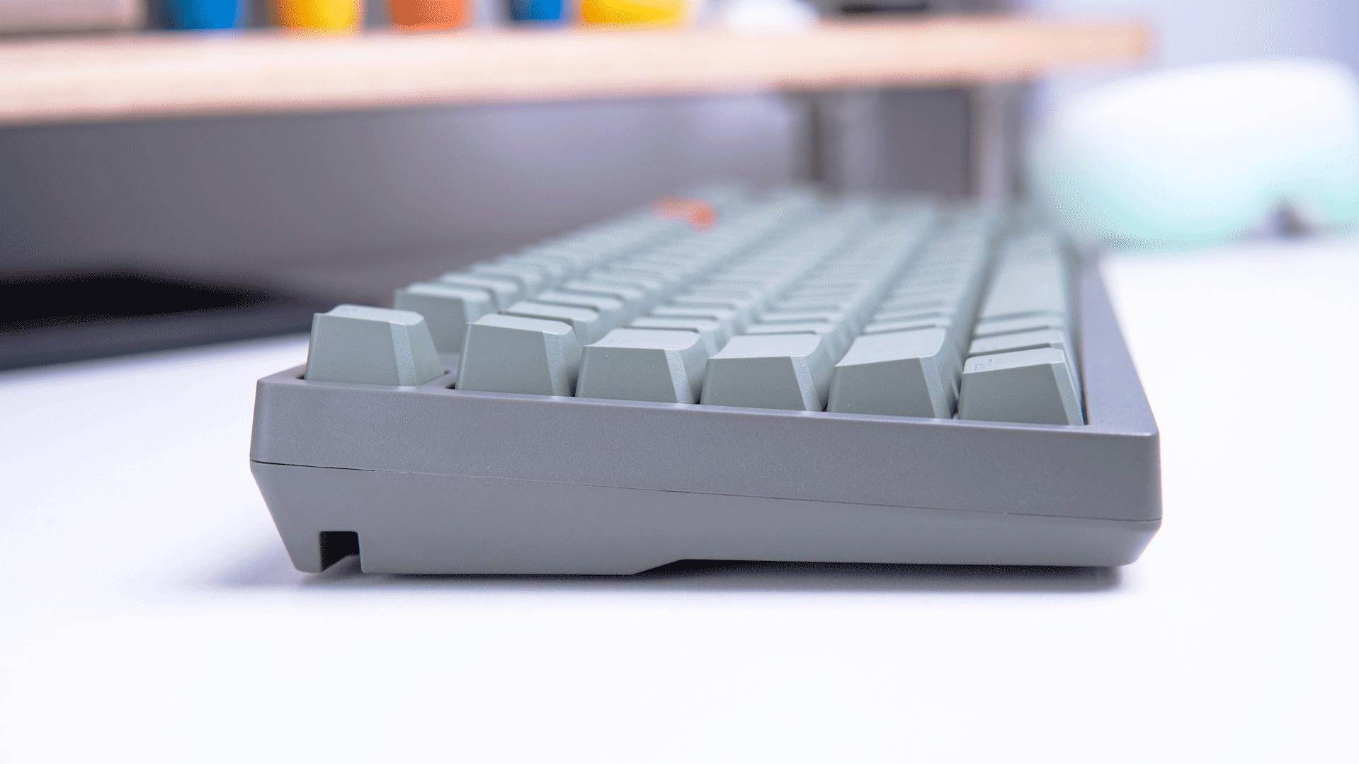 双飞燕键盘t98变速光轴值得买吗,双飞燕t98键盘和y75键盘哪个好