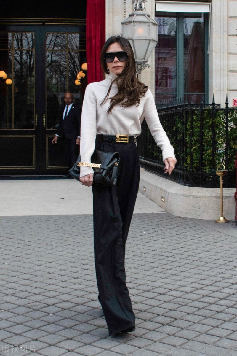 贝克汉姆小七服装,贝克汉姆和贝嫂年轻时候情侣装照