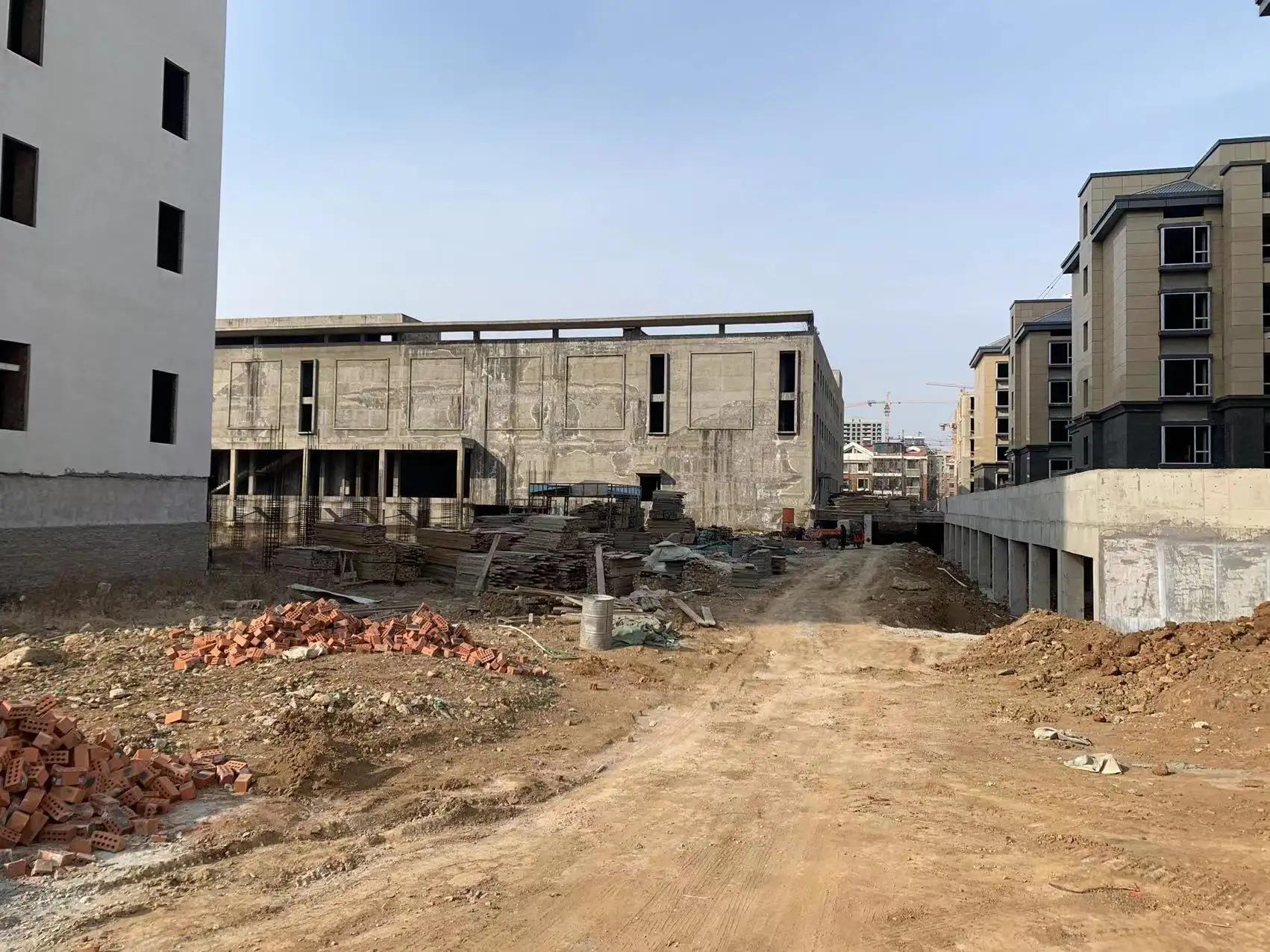 探访神秘公寓,探访神秘村落