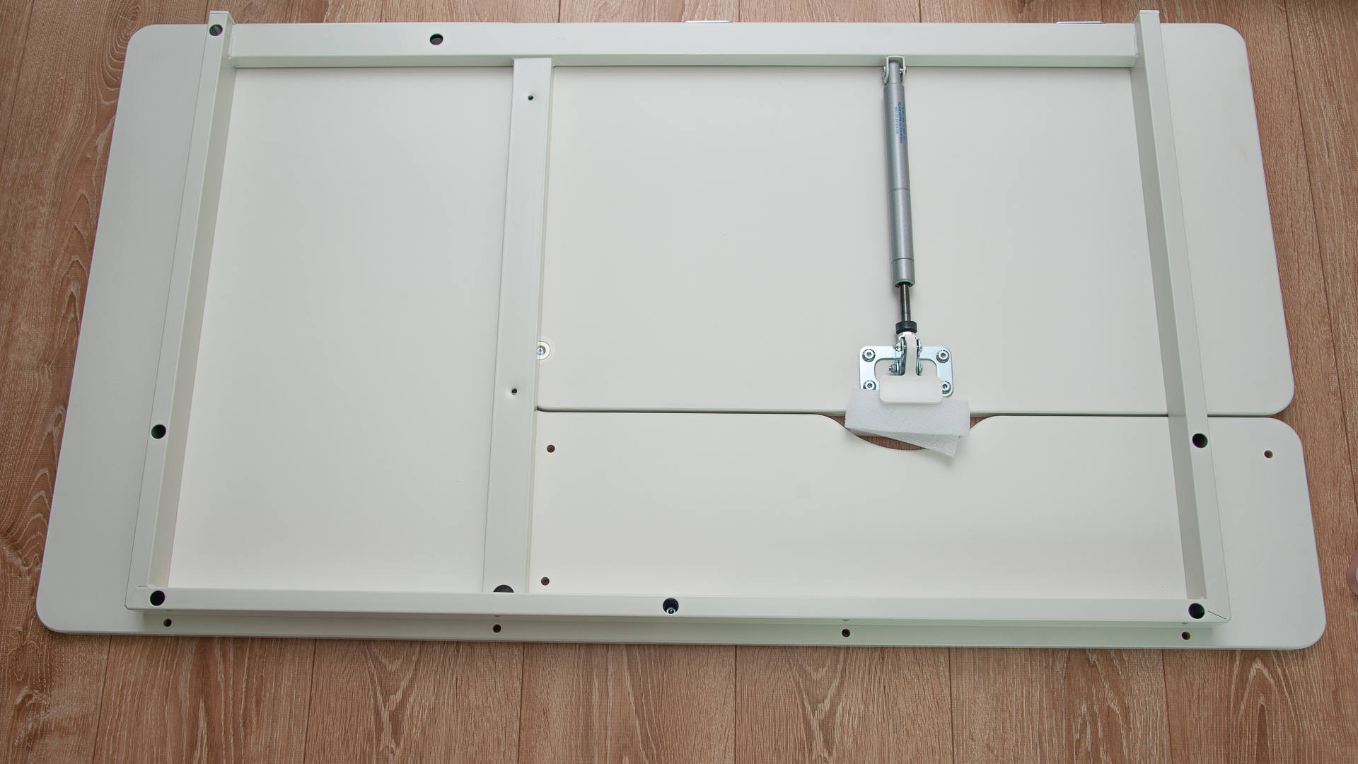 黑白调儿童桌椅——星空号评测帮助孩子养成良好坐姿习惯