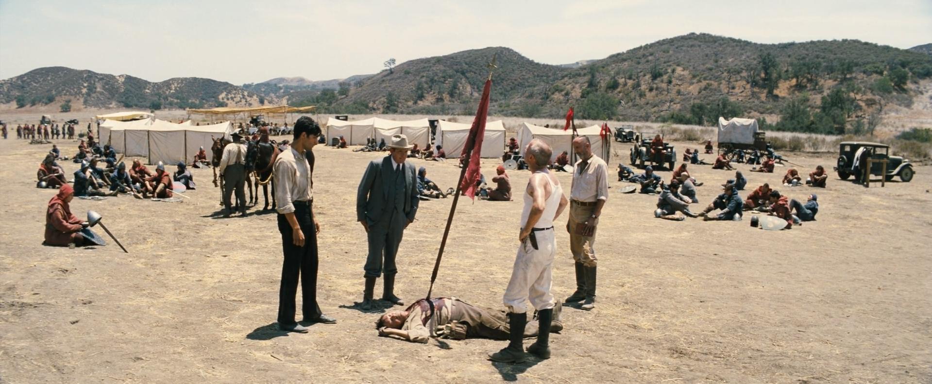 浮华浪荡*欲肉**横流，荒唐又华丽的演艺圈尺度大揭秘