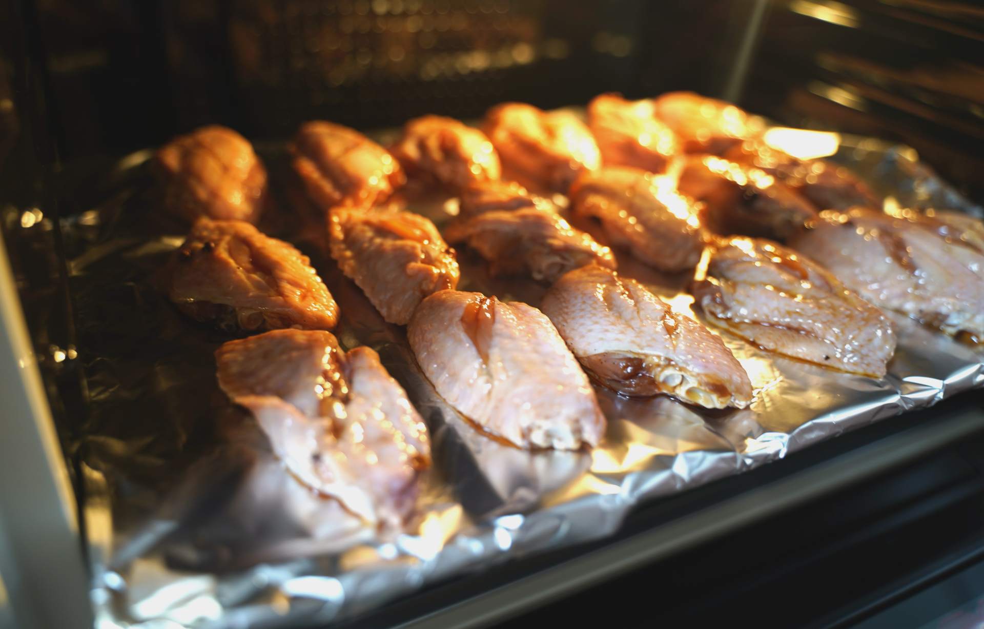 长帝大白鲸和海氏i7烤箱哪个好,海氏s75和长帝大白鲸烤箱哪个好