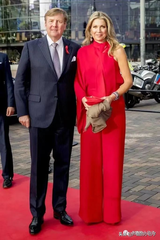 朱莉意大利,朱莉罕见亮相