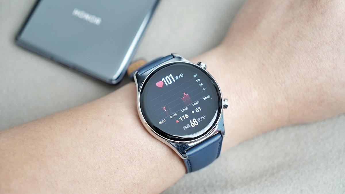 华为gt3和荣耀gspro手表哪个好,荣耀手表gs3运动功能体验