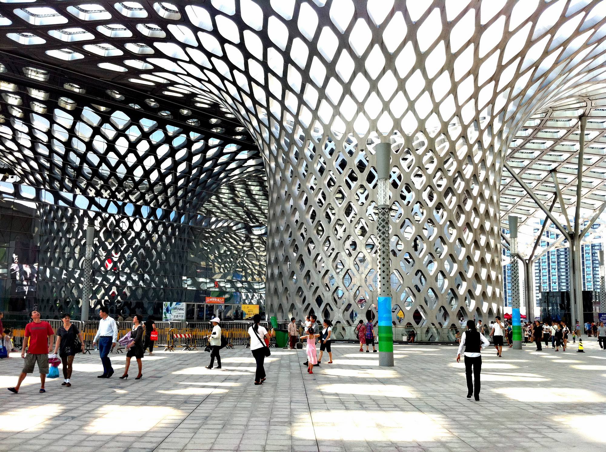 现代风综合体育馆设计案例赏析,体育中心设计效果图