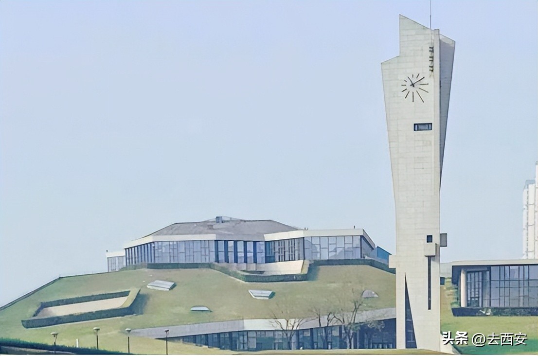 西安最美的大学欧亚学院,知名学府欧亚学院