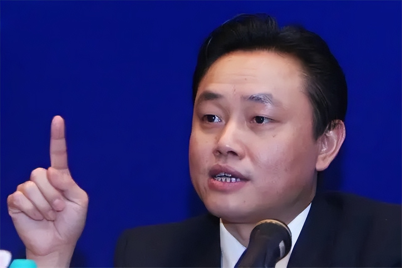 黄光裕:入狱11年,银行账户躺着225亿,出狱后过得如何