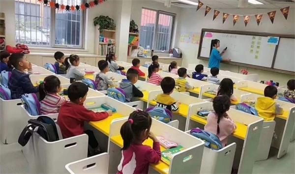 孩子不喜欢老师家长怎么引导,孩子不喜欢老师怎样和老师沟通