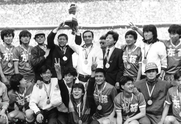 辽足和广州恒大先后夺得亚洲冠军,辽足10-0-0对广州恒大1:1