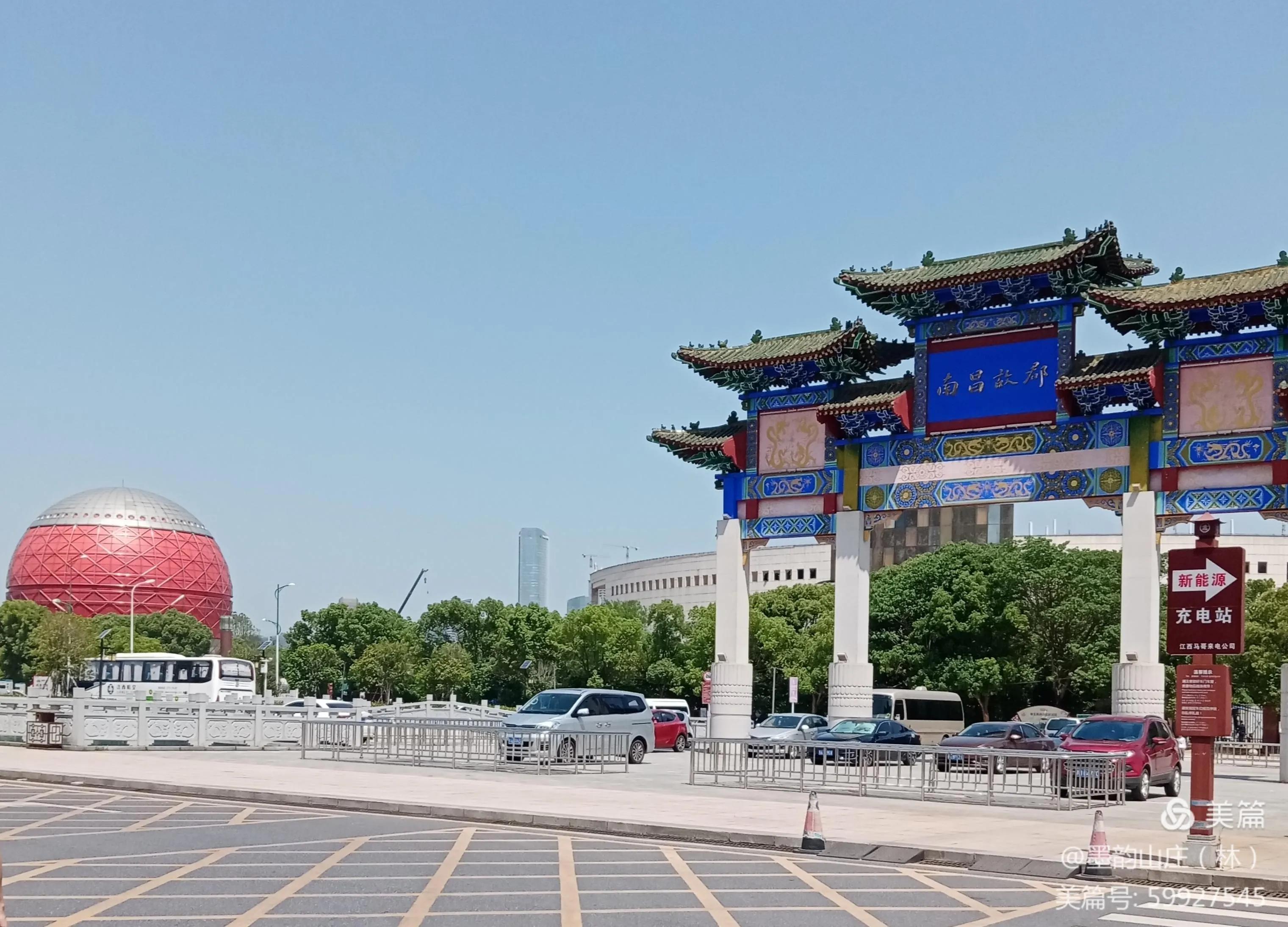 滕王阁是十大名楼之首,滕王阁是江南第一名楼