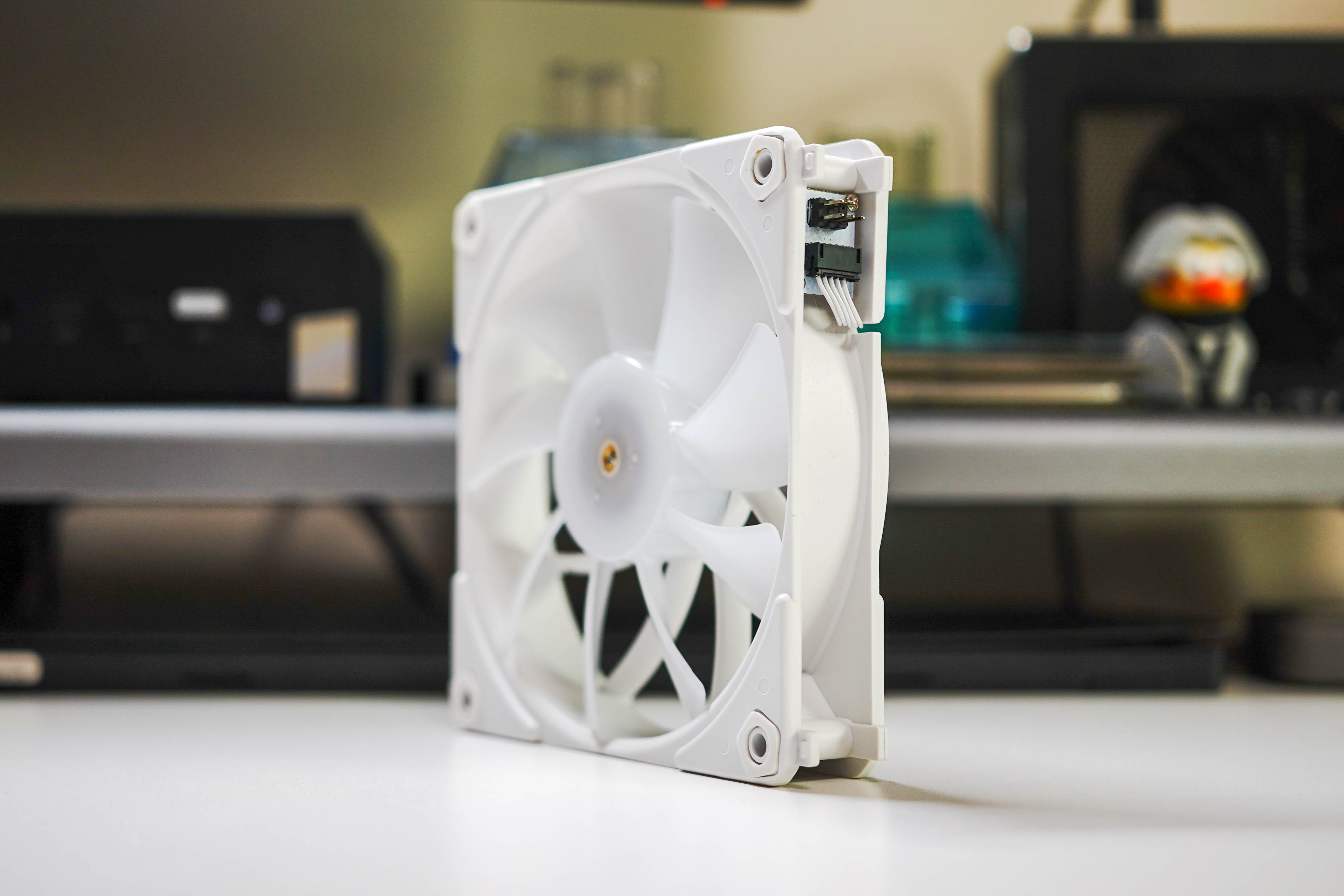 七彩虹橘影橙主机尺寸,橘影橙机箱装机推荐配置