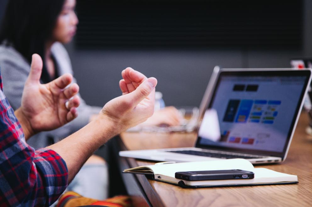 怎么委婉地用英语问天气,英语问天气的两种问法区别
