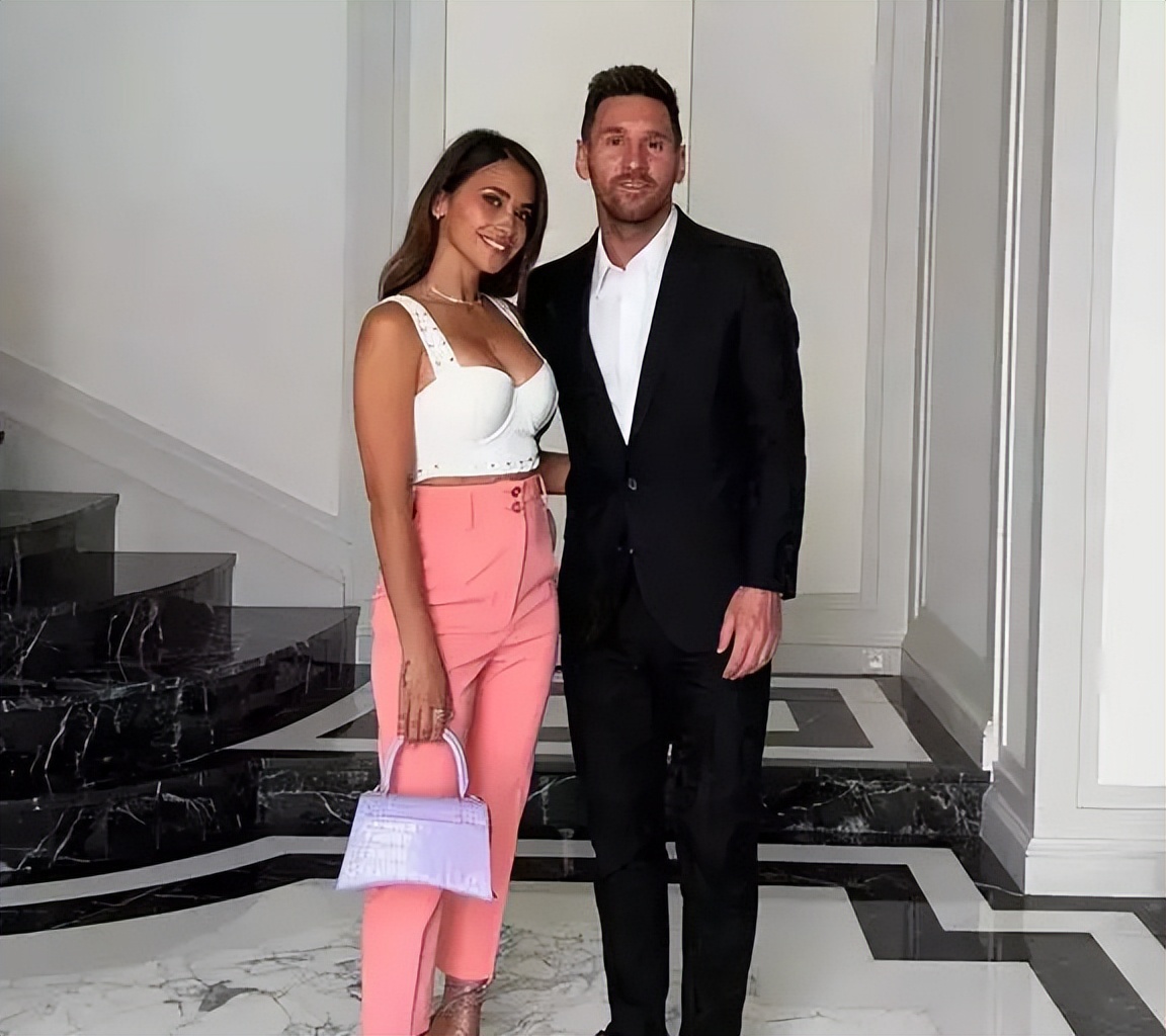 梅西巴萨故事,梅西感情经历纪录片