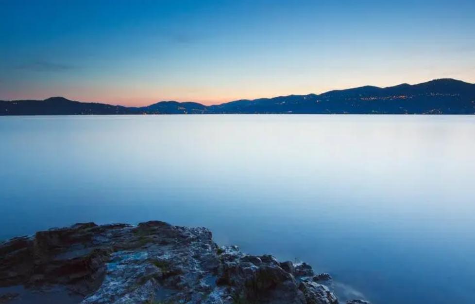 为什么领导干部不轻易发朋友圈,公务员领导为什么不发朋友圈