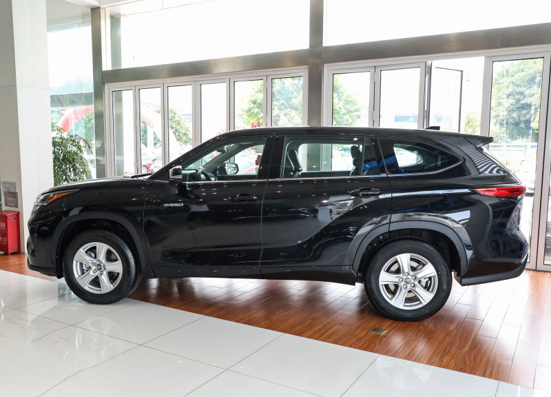 汉兰达2023款2.5l双擎感应后备箱,广丰汉兰达七座报价