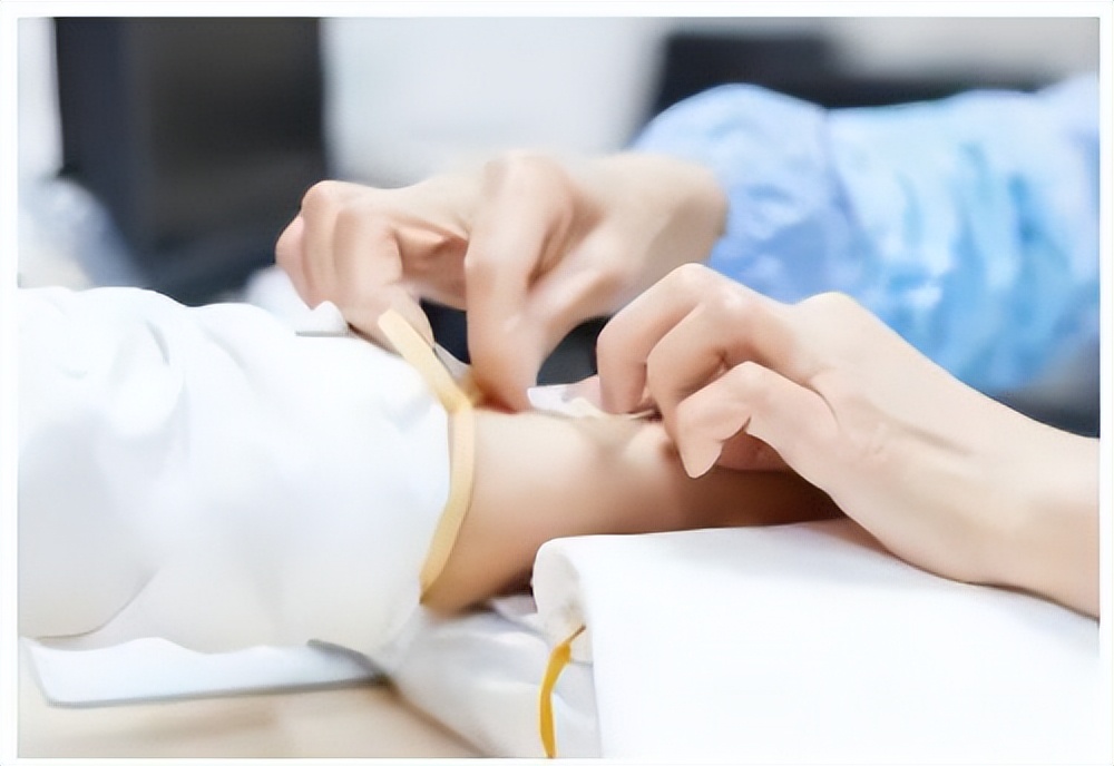 好多专用棉签,各种形状的棉签的用途