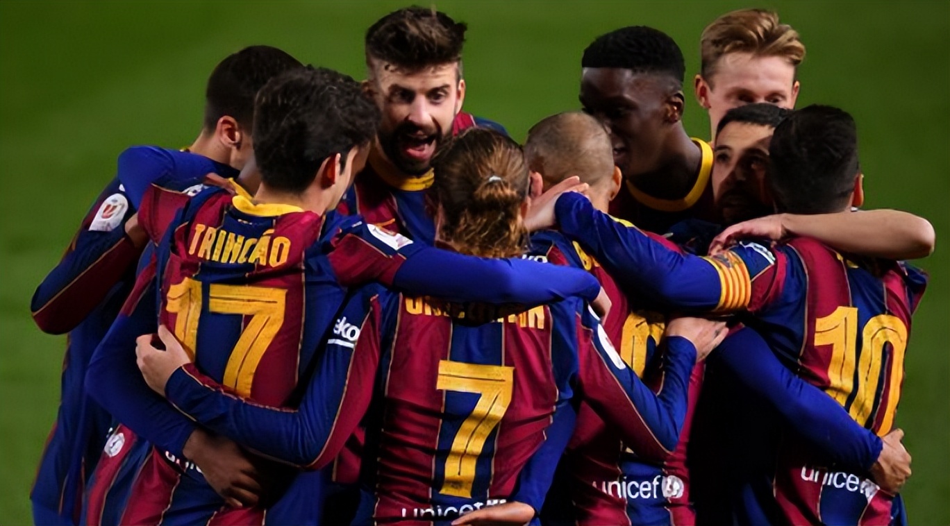 动了不该动的事动了不该动的情,巴萨没落的原因