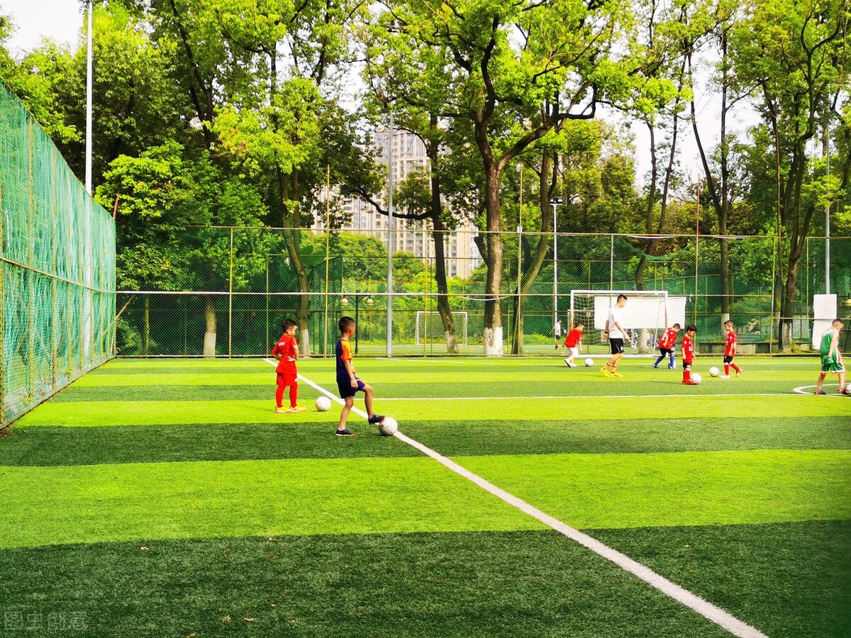 小学学校大课间活动简单易学,开展校园大课间活动